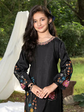 Mini Me by Mona – Black Spangle Raw Silk 2pc Girls Dress MMM4