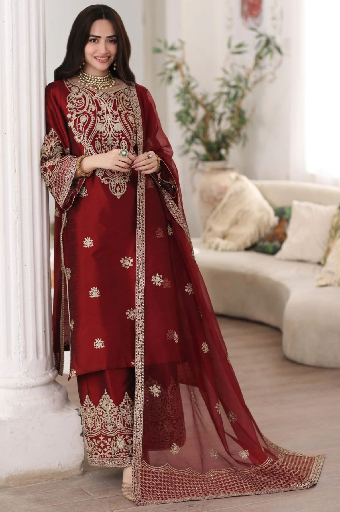 Mohagni 3pc Ready to Wear Raw Silk Suit 2025 Collection Muse18