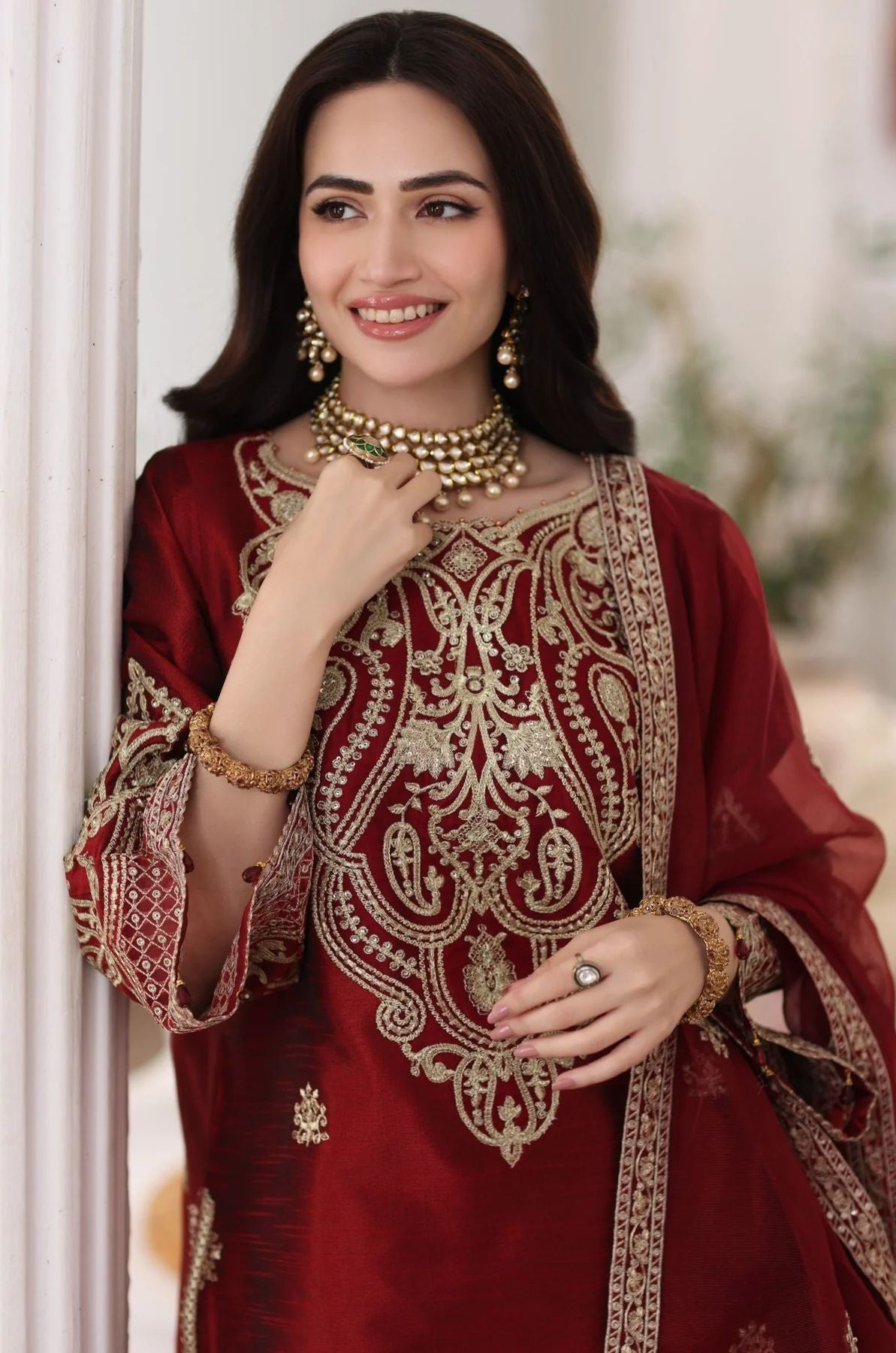 Mohagni 3pc Ready to Wear Raw Silk Suit 2025 Collection Muse18