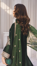 Makhmal by Gul Warun Bottle Green 3pc Velvet Embroidered Suit MBG5