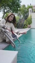 Gul Warun 3pc Embroidered Cotton Suit with Chiffon Dupatta – AMG8
