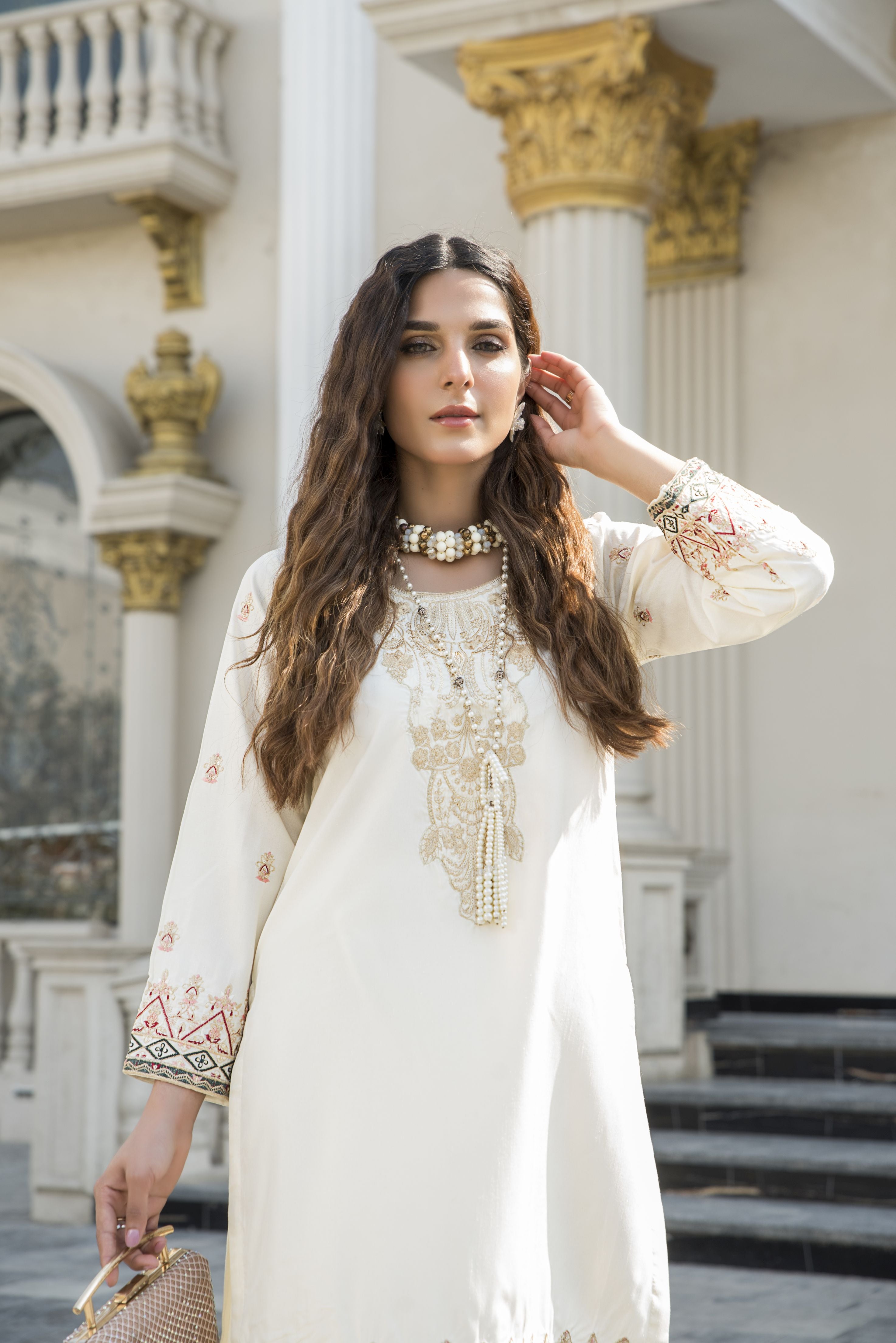 Eid Whispers Raw Silk Collecton by Gul Warun EWS3