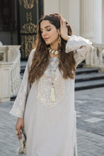 Eid Whispers Raw Silk Collecton by Gul Warun EWS4