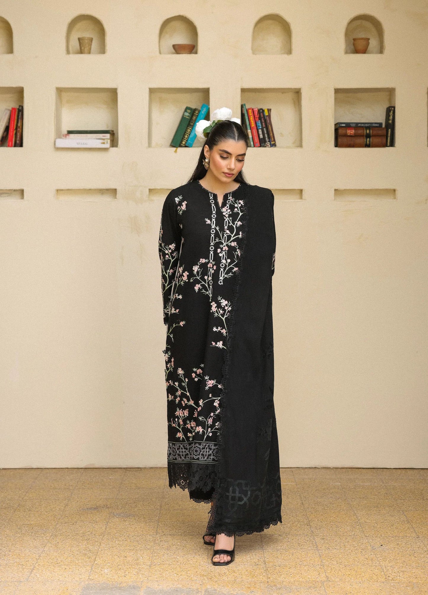 ZSA7 Ziya by Sahar Black Khaddar Long Shirt 3PC with Wool Shawl