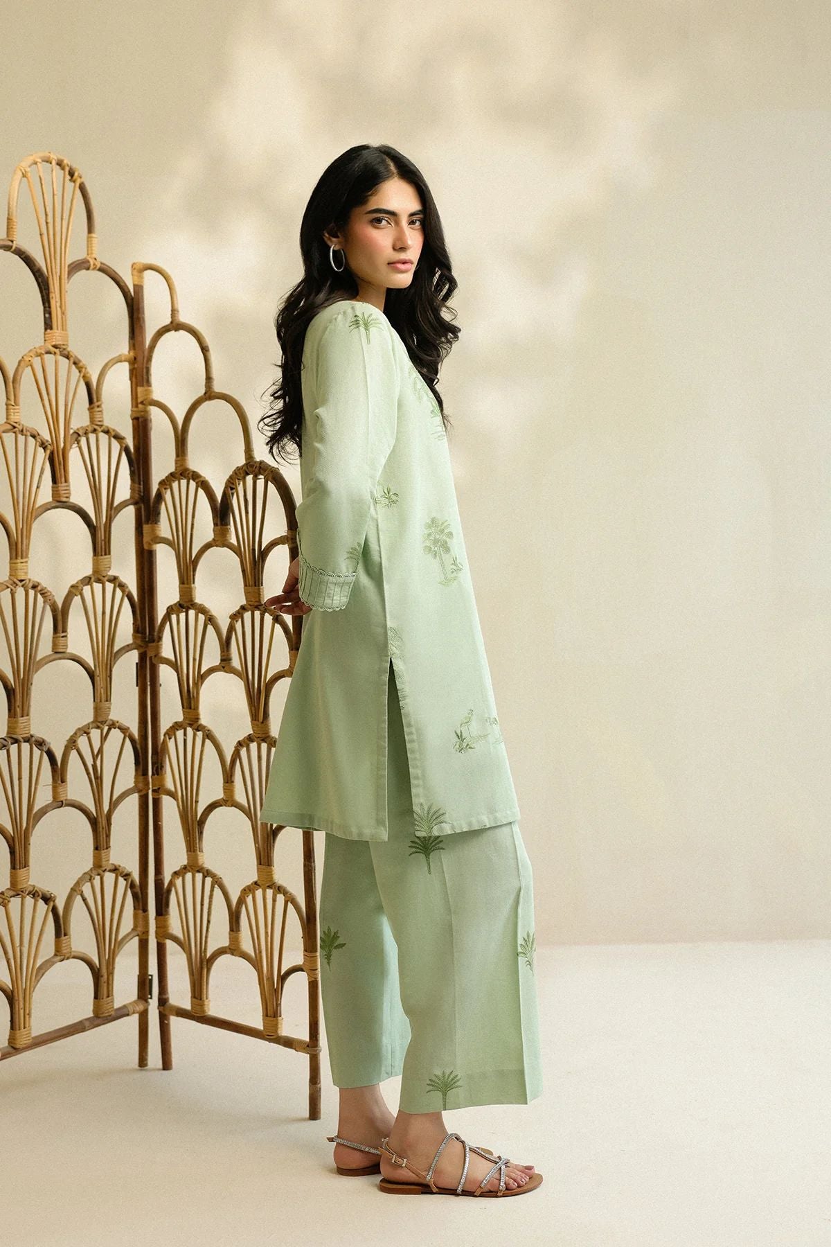 Green Tropical Embroidered Self Jacquard 2pc Winter Set – Sahar SWC8