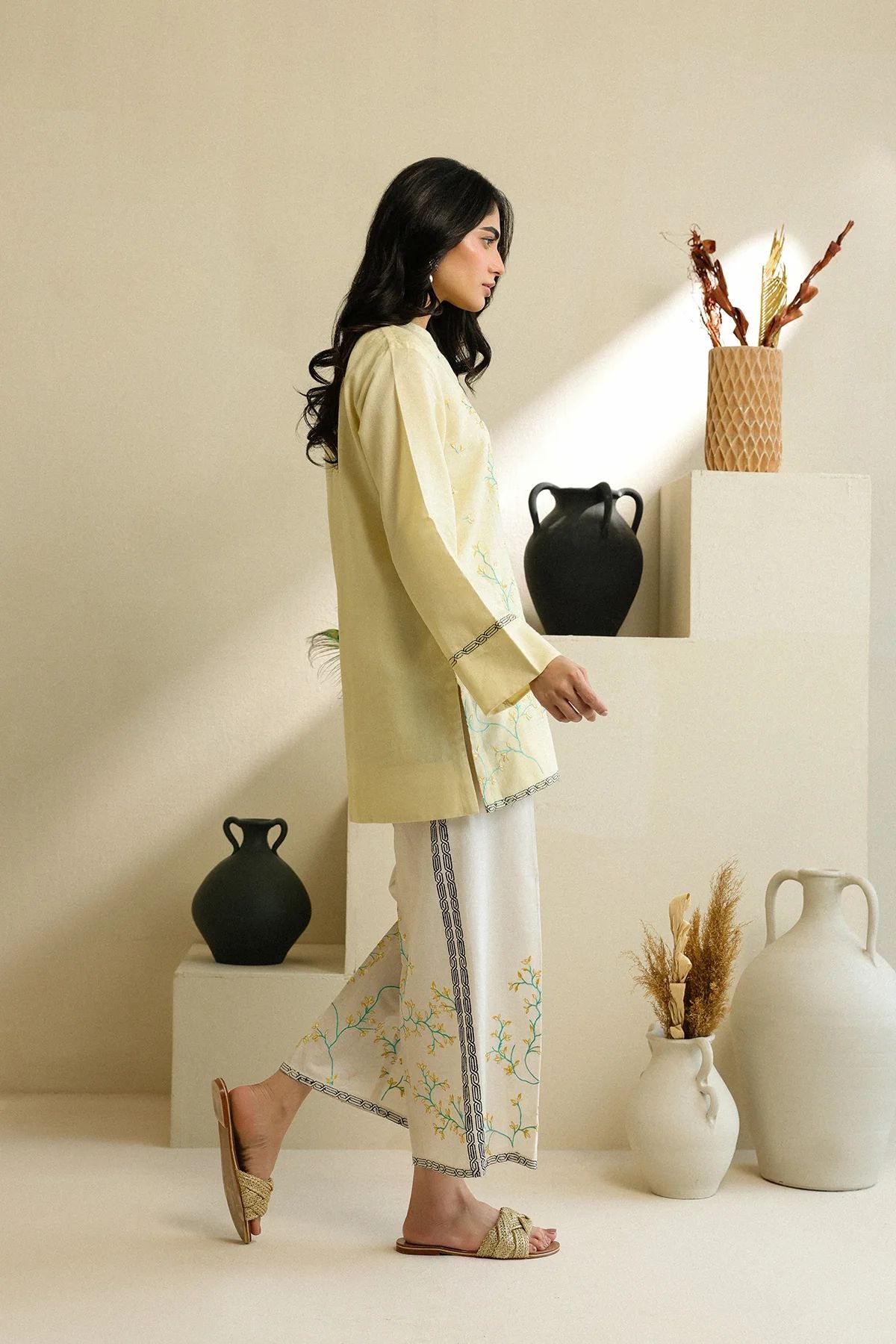 Butter Yellow Embroidered Self Jacquard 2pc Winter Set – Sahar SWC3