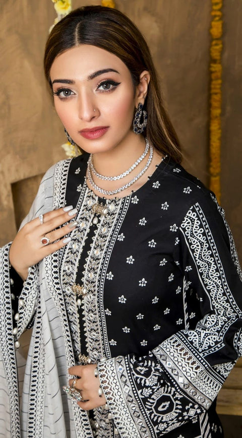 Anaya by Kiran Chaudhry Ready to Wear Eid Lawn Collection 02