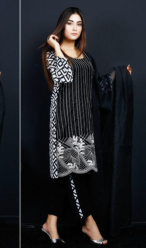 Black and White Embroidered Lawn Collection by Zaiwa 01