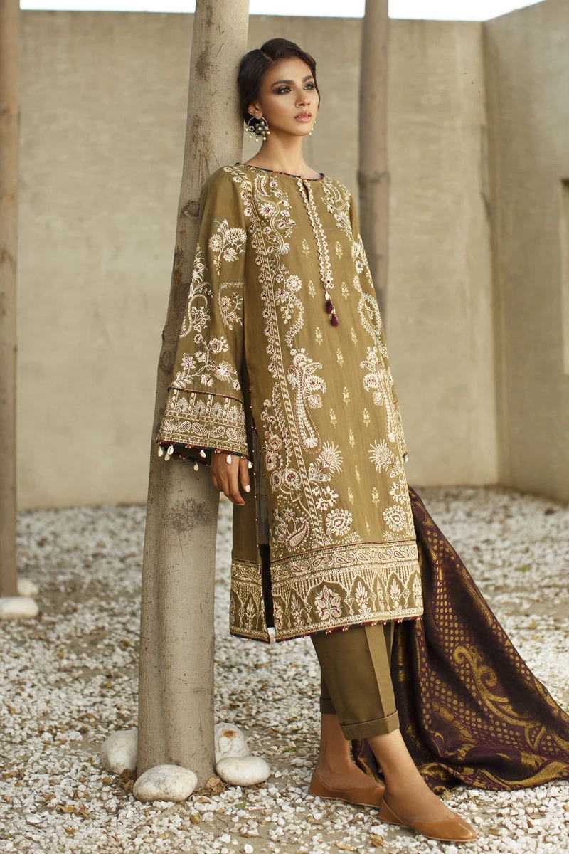 Winter Khadar Ready to Wear Embroidered Collection by Baroque 01