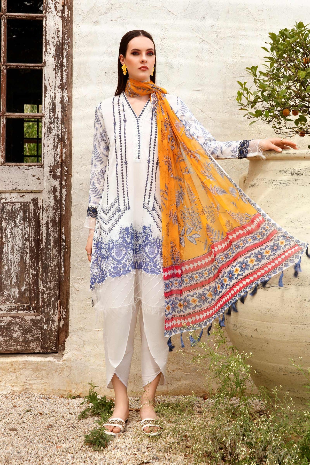 Maria B MBasics 07B