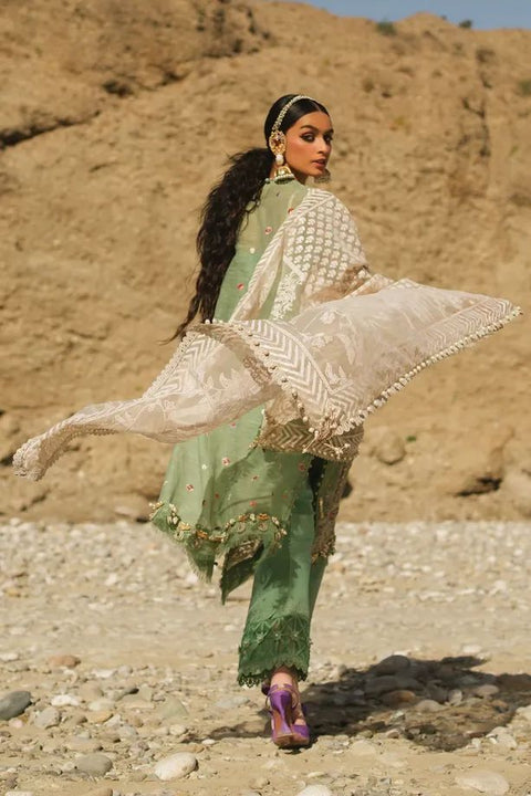 Sana Safinaz Ready to Wear Luxury Lawn 23 11B