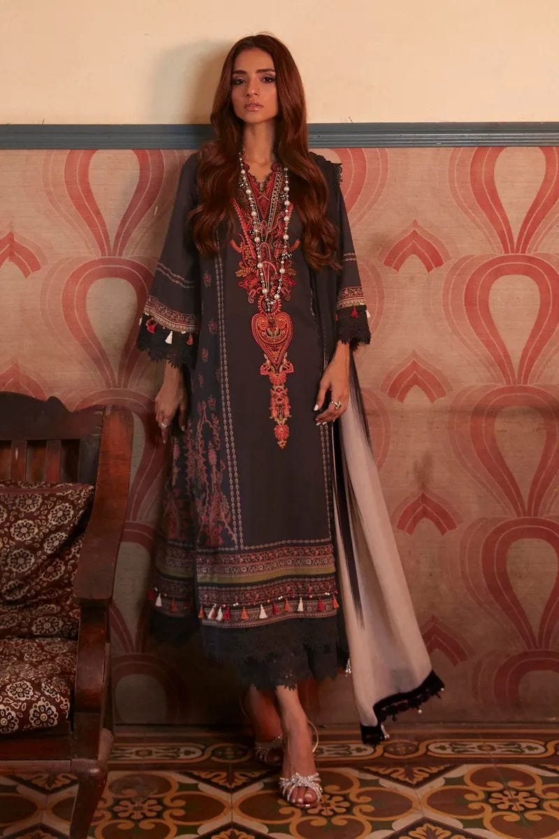 Sana Safinaz Muzlin Ready to Wear Embroidered Lawn Collection 18B