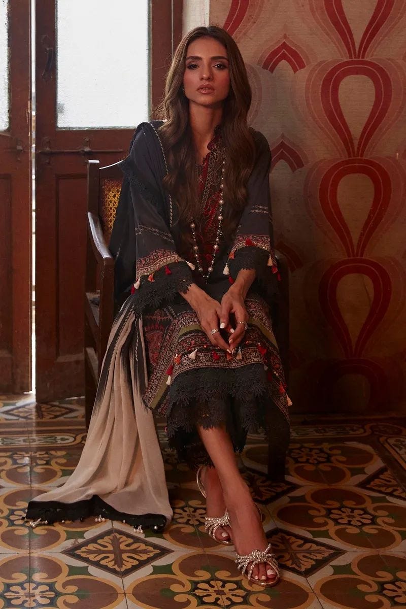 Sana Safinaz Muzlin Ready to Wear Embroidered Lawn Collection 18B