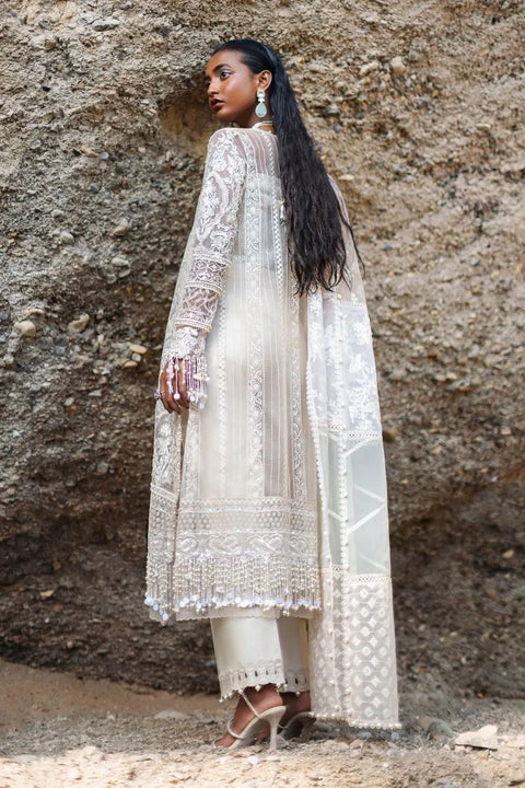Sana Safinaz Ready to Wear Luxury Lawn 23 01A