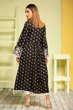 Embroidered Ready to Wear Kurta by Simrans 05