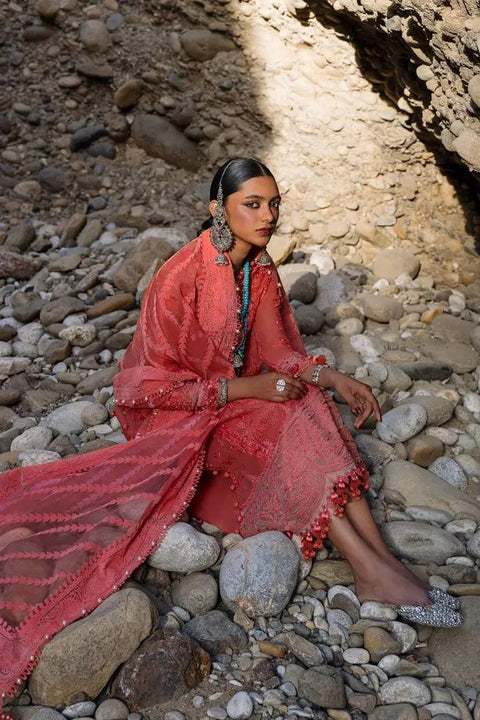 Sana Safinaz Ready to Wear Luxury Lawn 23 03A