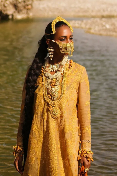 Sana Safinaz Ready to Wear Luxury Lawn 23 03B