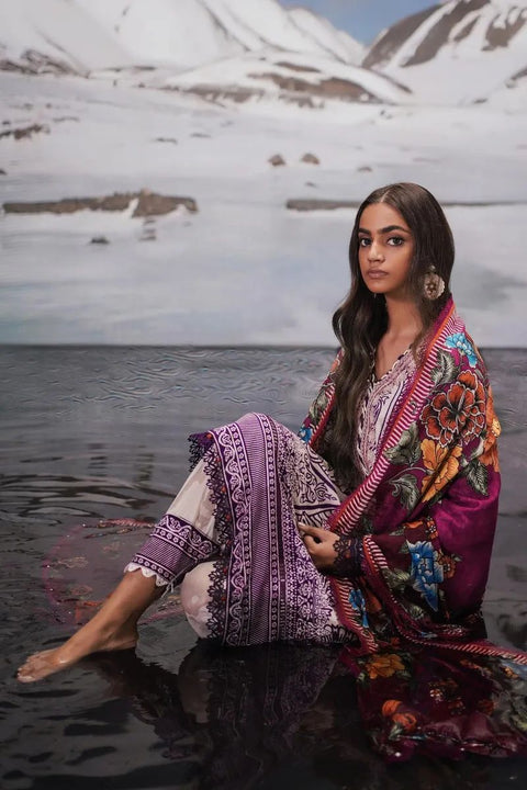 Sana Safinaz Mahay Winter 22 3pc 04B