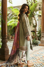 Winter Khadar Ready to Wear Embroidered Collection by Baroque 06