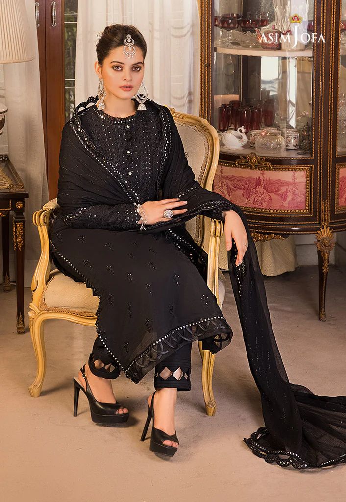 Asim Jofa Maahru and Noorie 22
