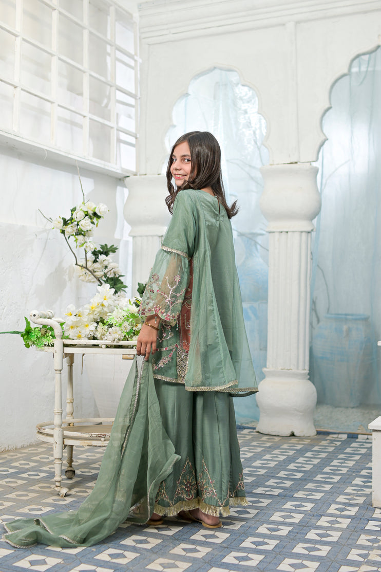 Rafia Mother Daughter Eid Girls Dress 07