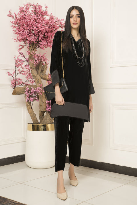 Gul Warun Velvet 2pc Dress 08