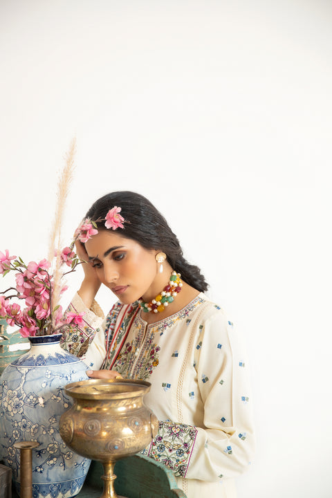 Mona Embroidered Dhanak Dress 01
