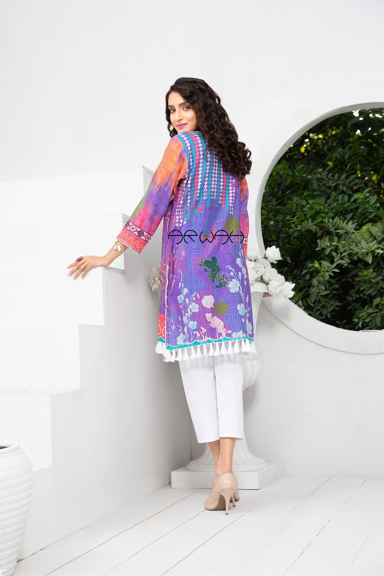 Winter Ready to Wear Embroidered Kurta by Arwah 04