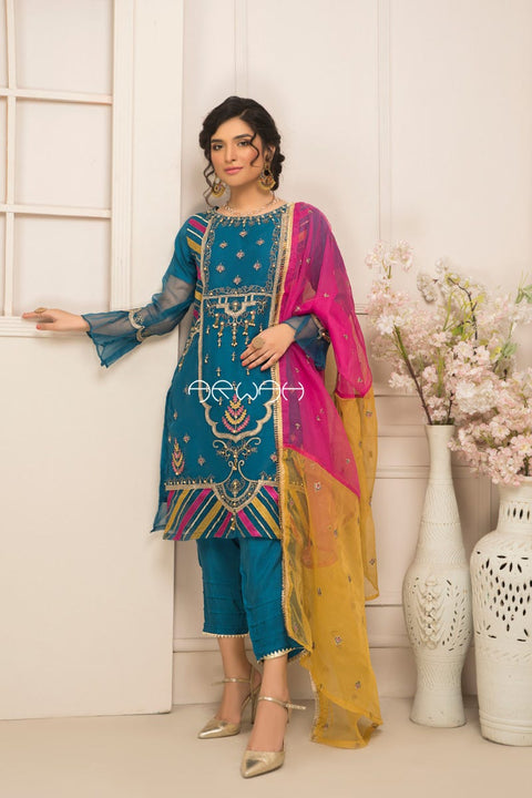 Ready To Wear 3 Pcs Semi Formal Collection by Arwah 4