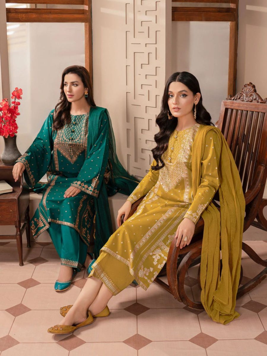 Autumn Ready to Wear Cambric 3 Pcs Dress by Limelight 19