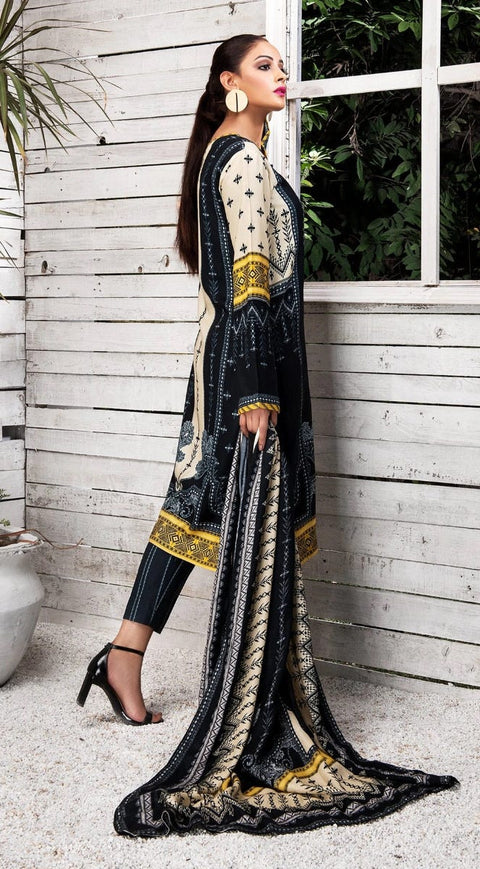 Winter Ready to Wear 3 Pcs Embroidered Dress of Anaya by Kiran Chaudhry 05