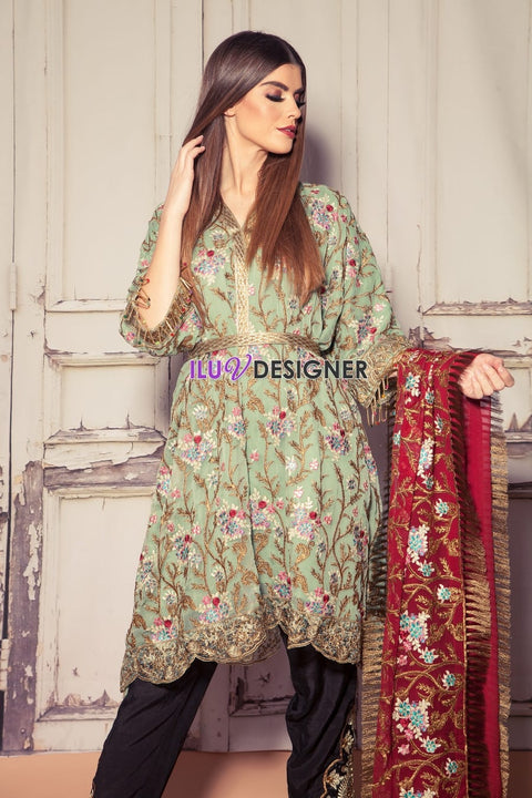 Rayna Luxury pret by Gulwarun