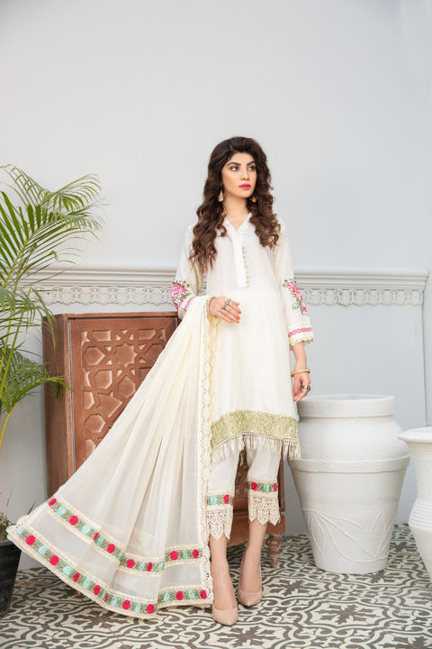 Gulwarun Winter Ready to Wear 3Pcs Embroidered Collection 03