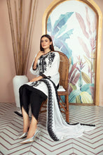 Luxury Lawn Ready to Wear 3 Pcs Collection by Gulwarun 03