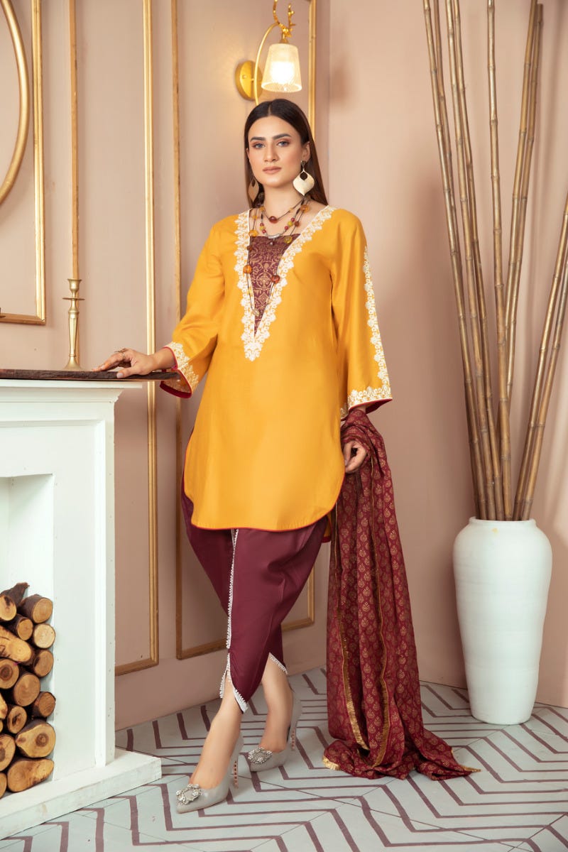 Luxury Lawn Ready to Wear 3 Pcs Collection by Gulwarun 06