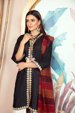 Luxury Lawn Ready to Wear 3 Pcs Collection by Gulwarun 01
