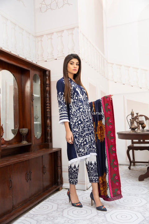 Luxury Winter Ready to Wear Collection by Gulwarun 01