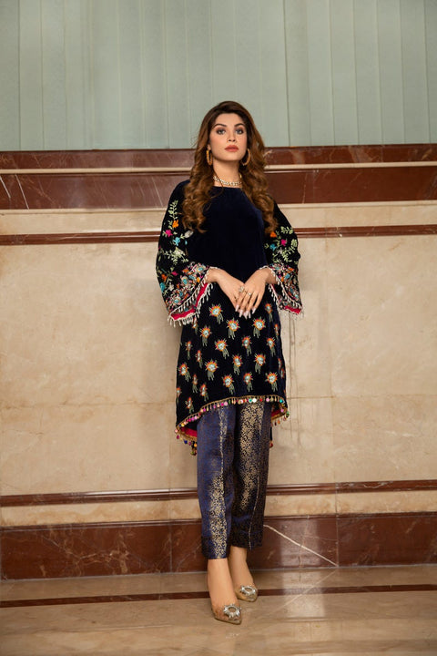 Ready to Wear Gulwarun Embroidered Collection 13