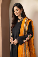 Winter Ready to Wear Linen Collection by Gulwarun 05