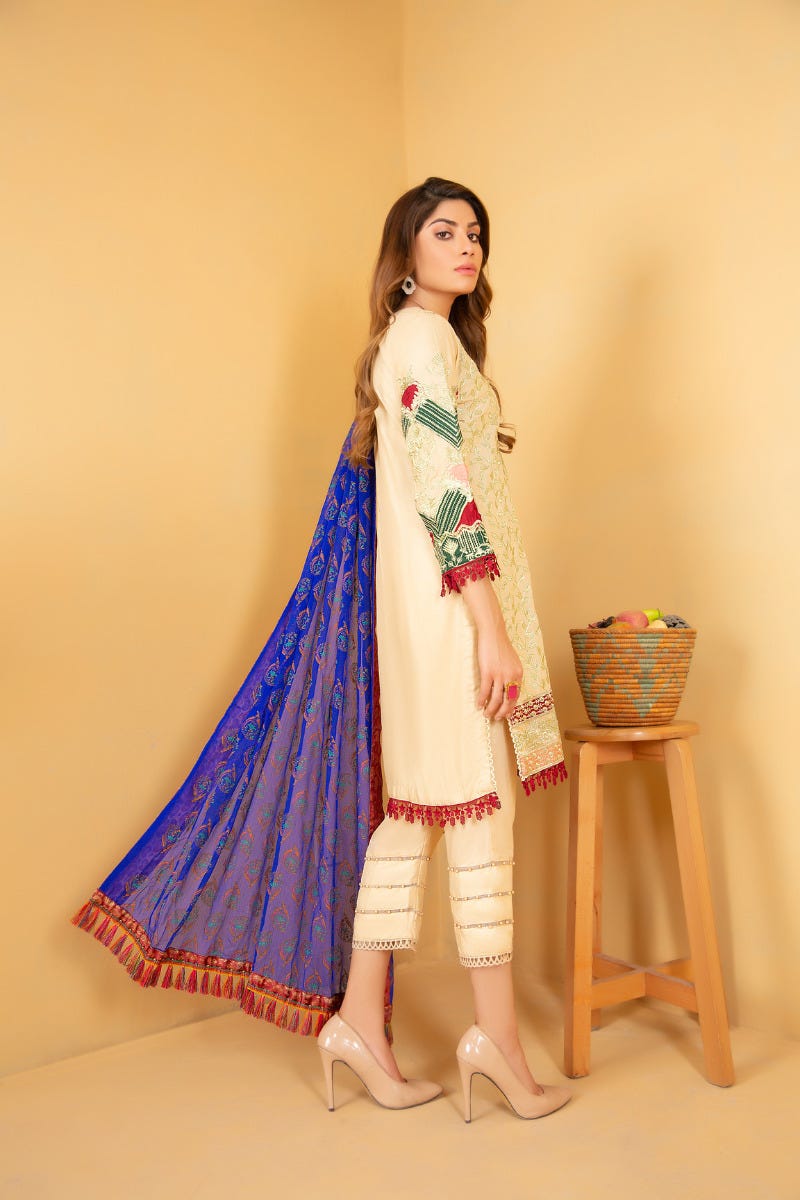 Ready to Wear Embroidered Pret Collection by Gulwarun 05