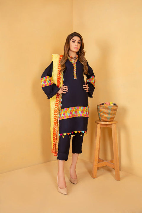 Ready to Wear Embroidered Pret Collection by Gulwarun 08
