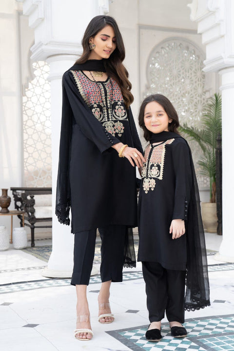 Kids Eid Ready to Wear Embroidered Collection by Gulwarun 07