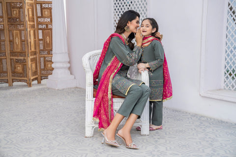 Kids Ready to Wear 3 Pcs Eid Lawn Collection by Gulwarun 09