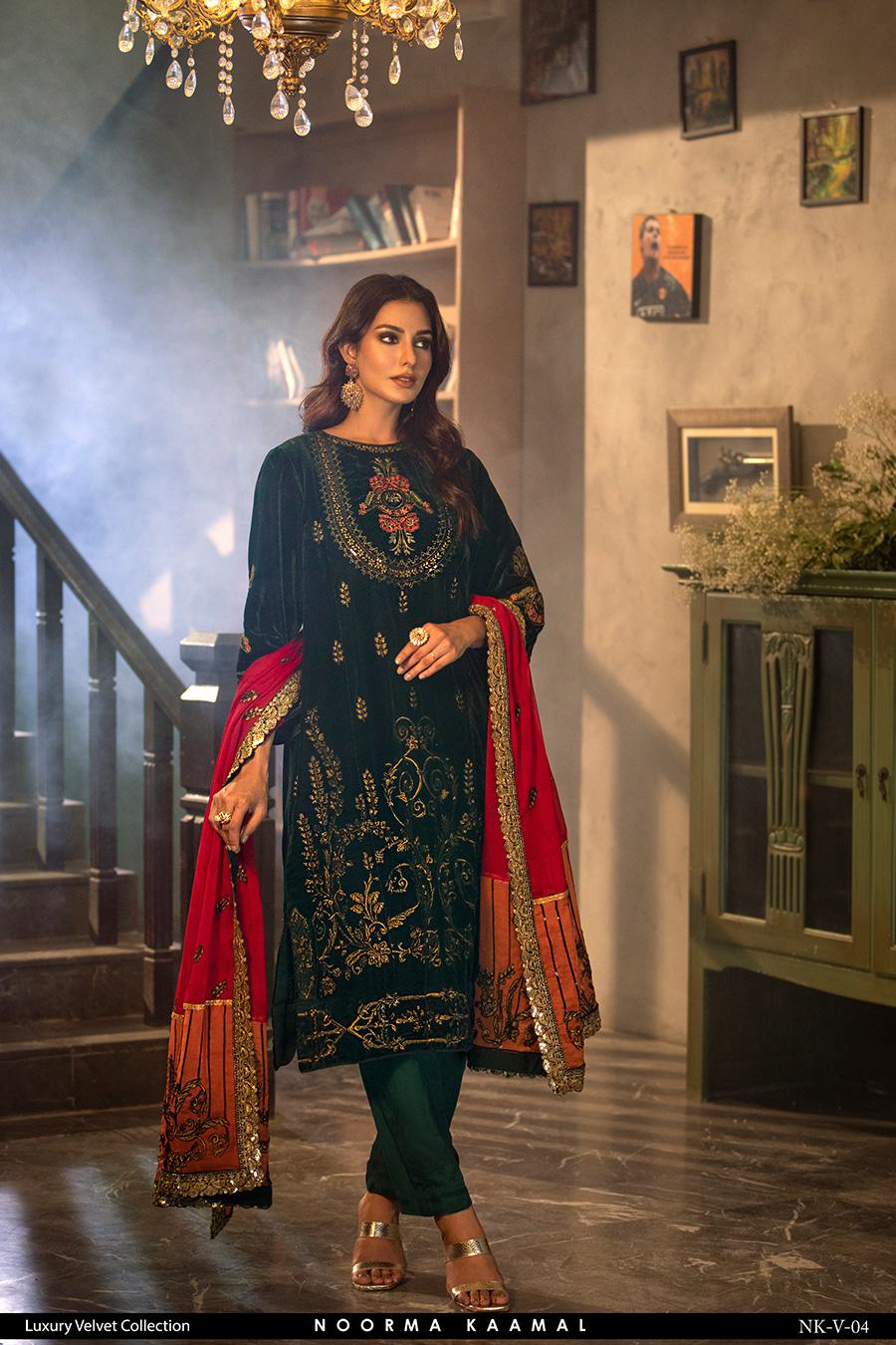 Noorma Kamal 3pc Velvet Dress 04