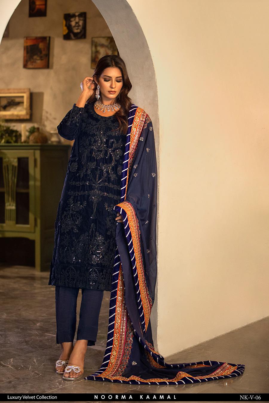 Noorma Kamal 3pc Velvet Dress 06
