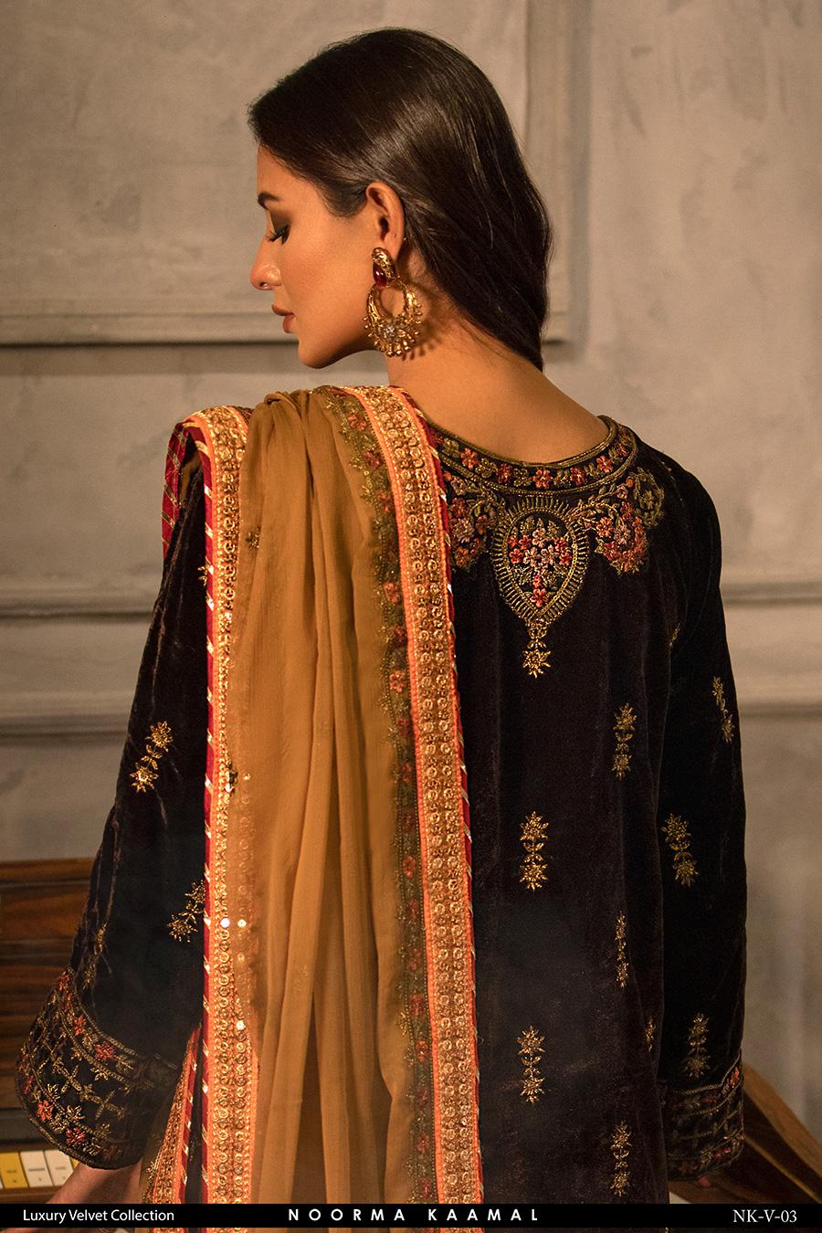 Noorma Kamal 3pc Velvet Dress 03
