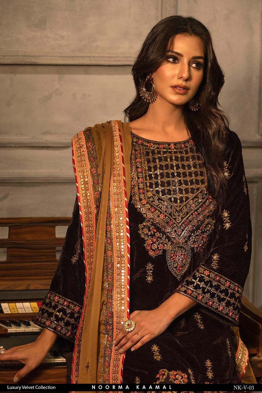 Noorma Kamal 3pc Velvet Dress 03