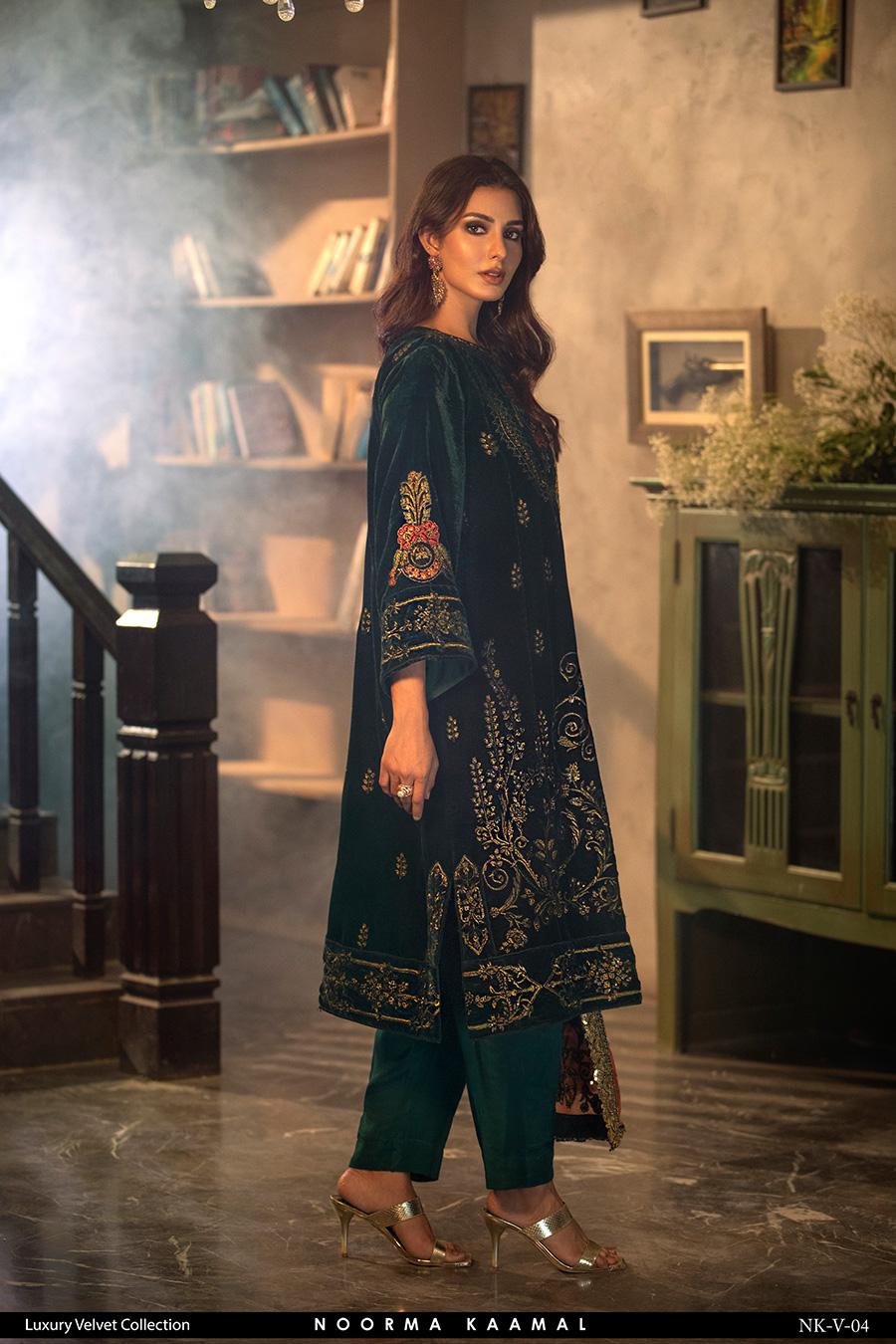 Noorma Kamal 3pc Velvet Dress 04