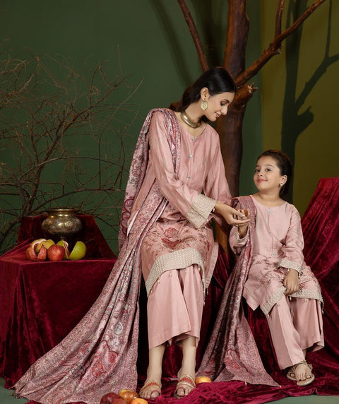 Kids Winter Ready to Wear Shawl Collection by Mona 05