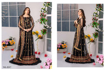 Luxury Formal Ready to Wear Collection by Noorma Kaamal 07